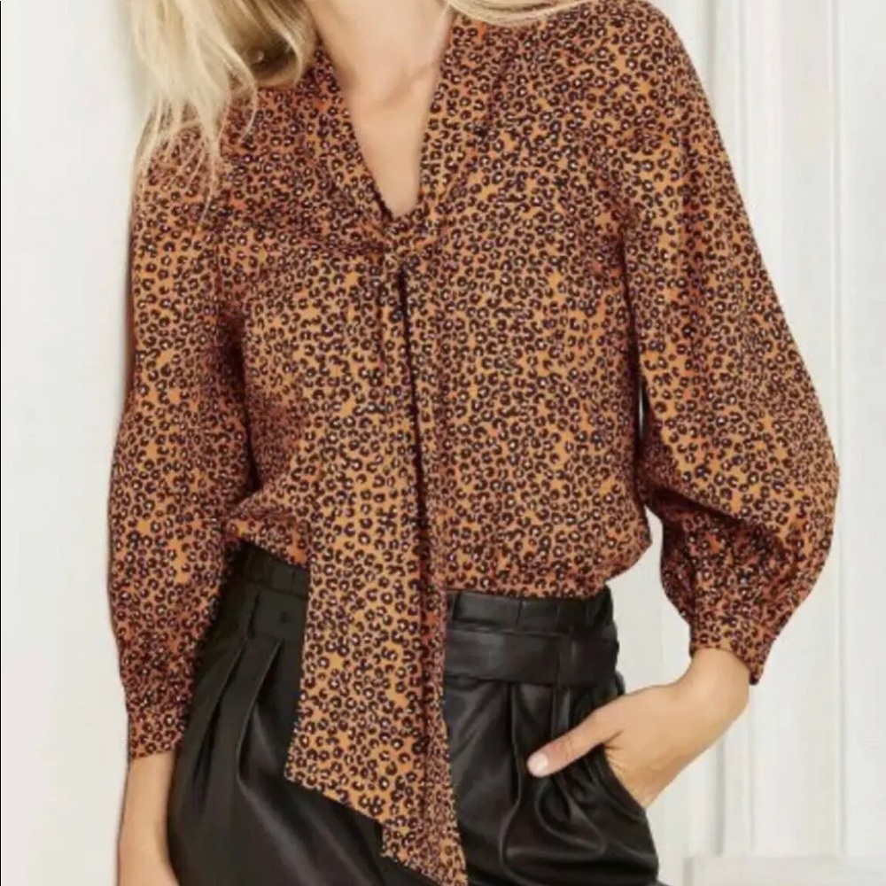 Who What Wear Leopard Print Balloon Long Sleeve Soft Bow Blouse Size M NWT